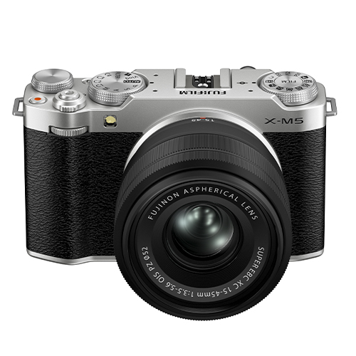 Fujifilm X-M5 Kit silber mit XC15-45mm OIS PZ Objektiv